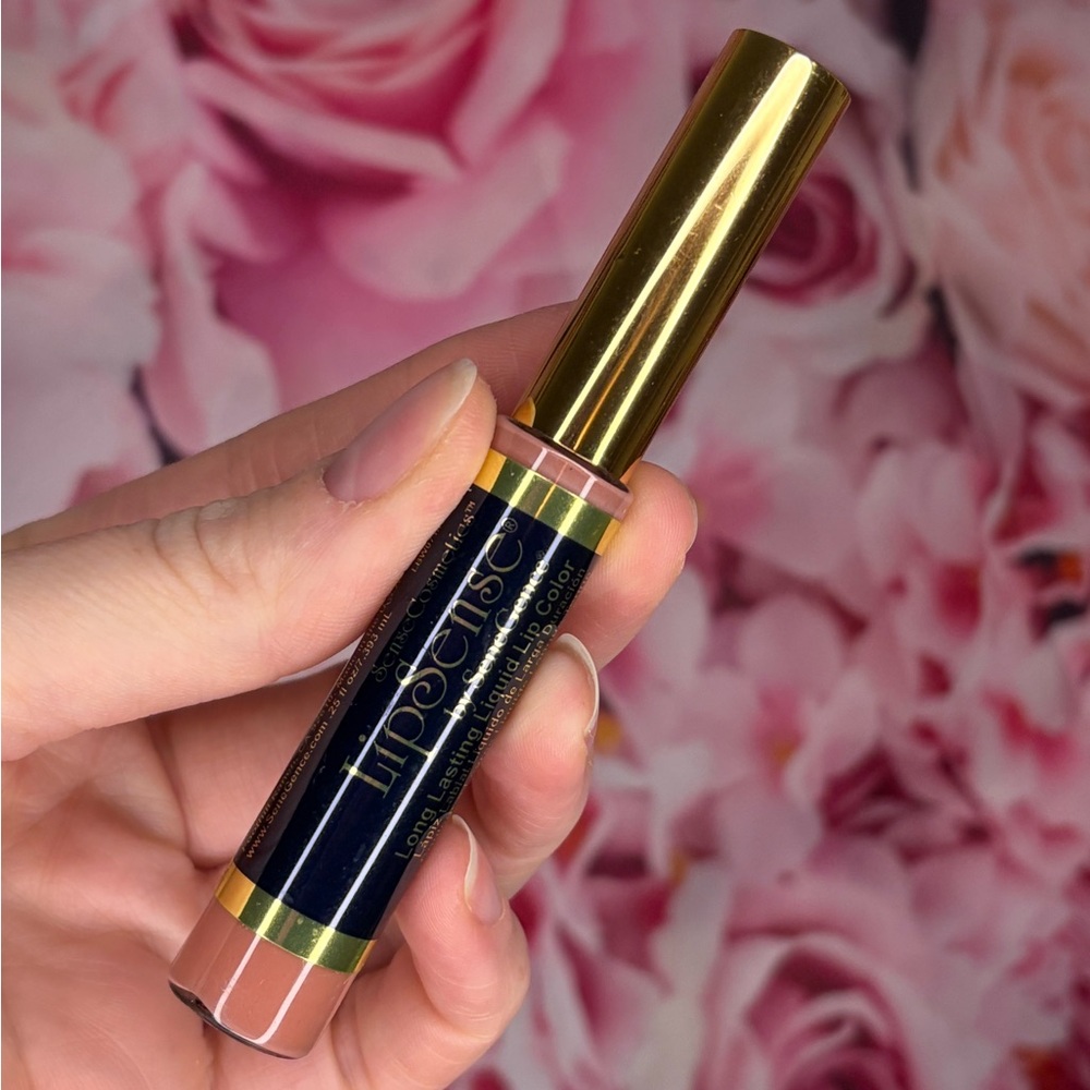 Lipsense Liquid Lip Color - CHOOSE YOUR SHADE / FINISH💖 - Picture 4 of 14